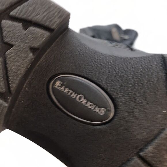 Earth Origins Natalie Boot Women's 8.5W Black Faux Leather Side Zip Ankle Bootie - Picture 13 of 13